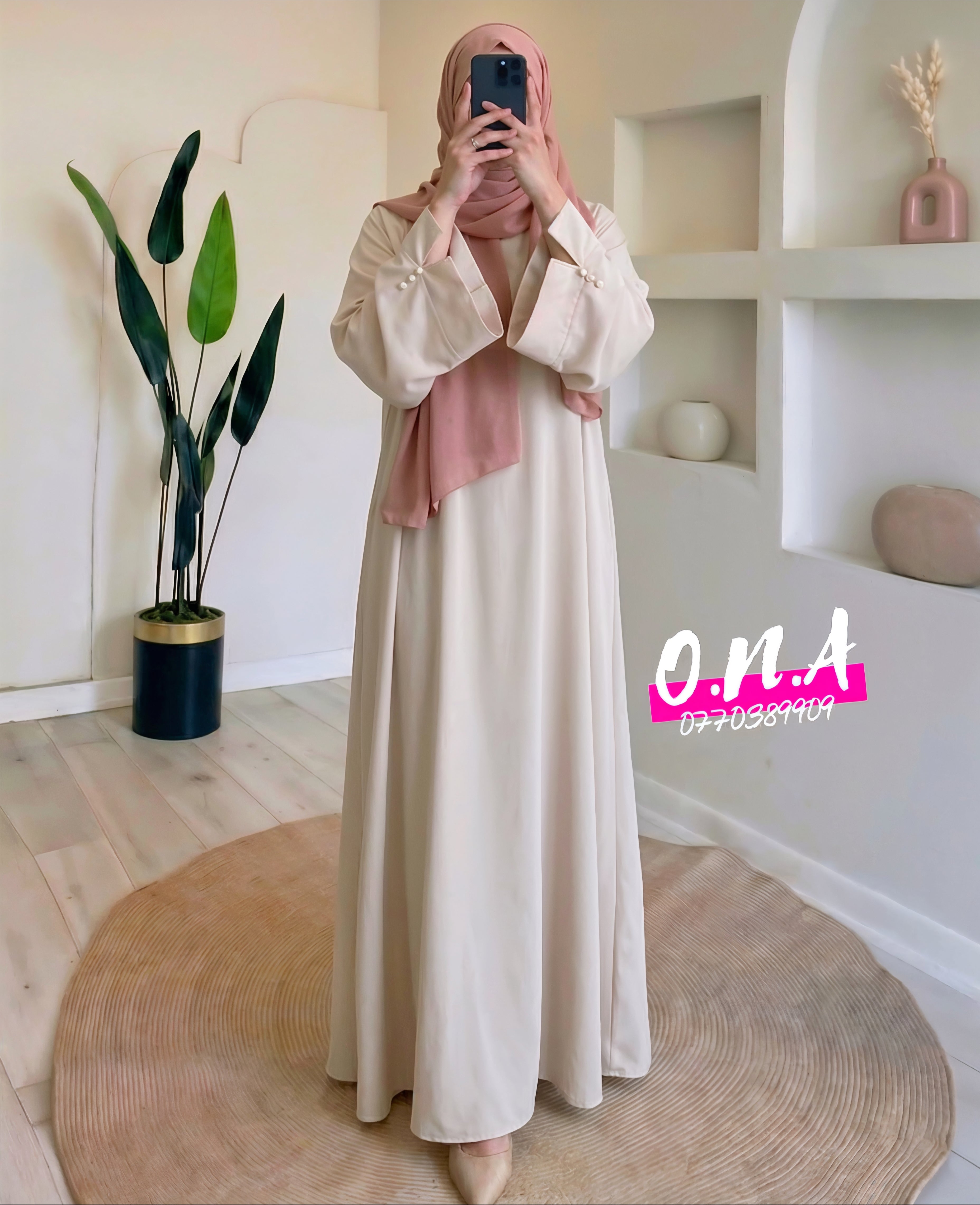 Abaya Élla